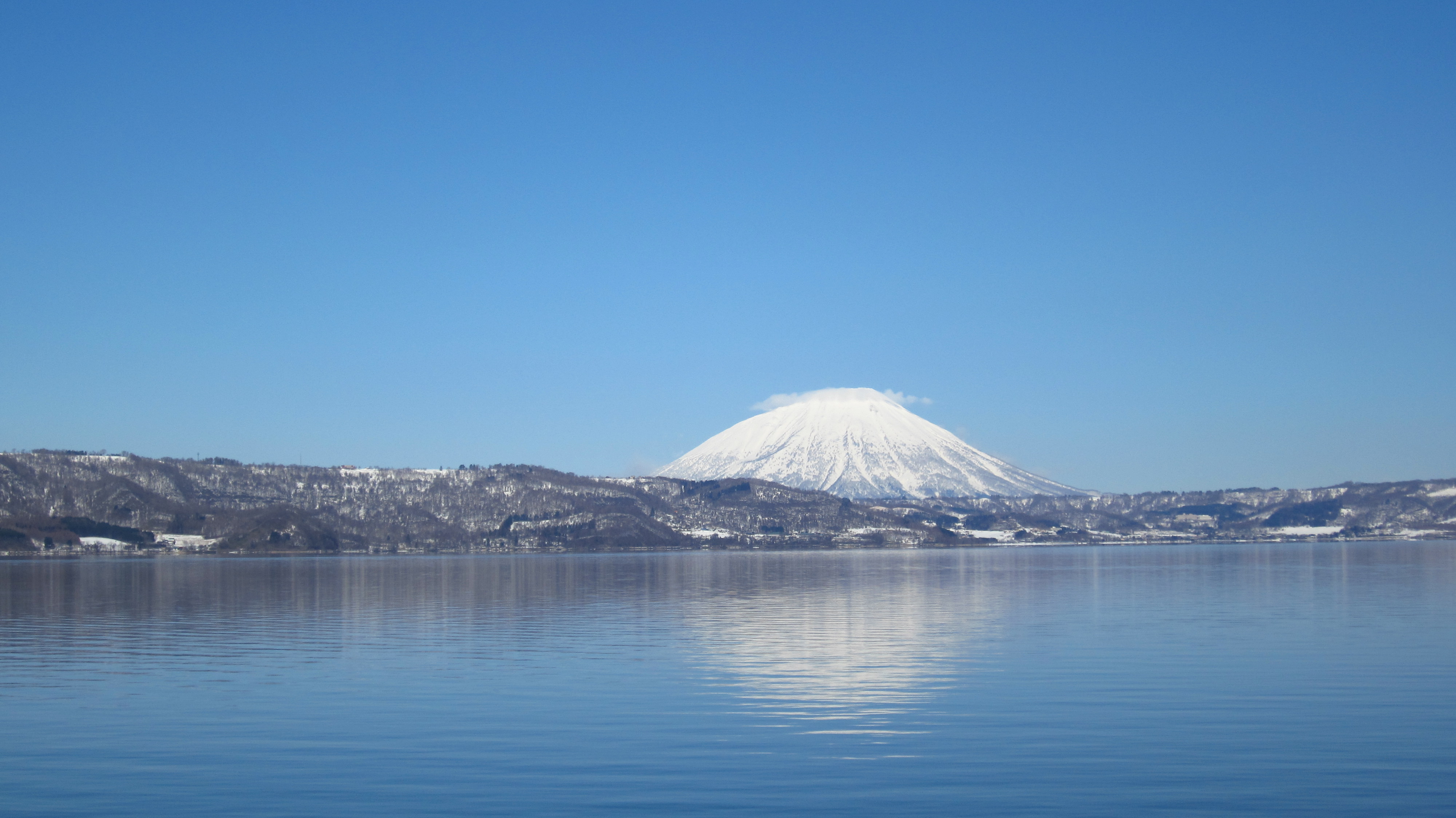 三等奖-集团总部-洪 亮 静·净